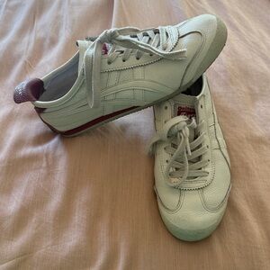 Onitsuka Tiger MEXICO 66 Low-top Sneakers for Women